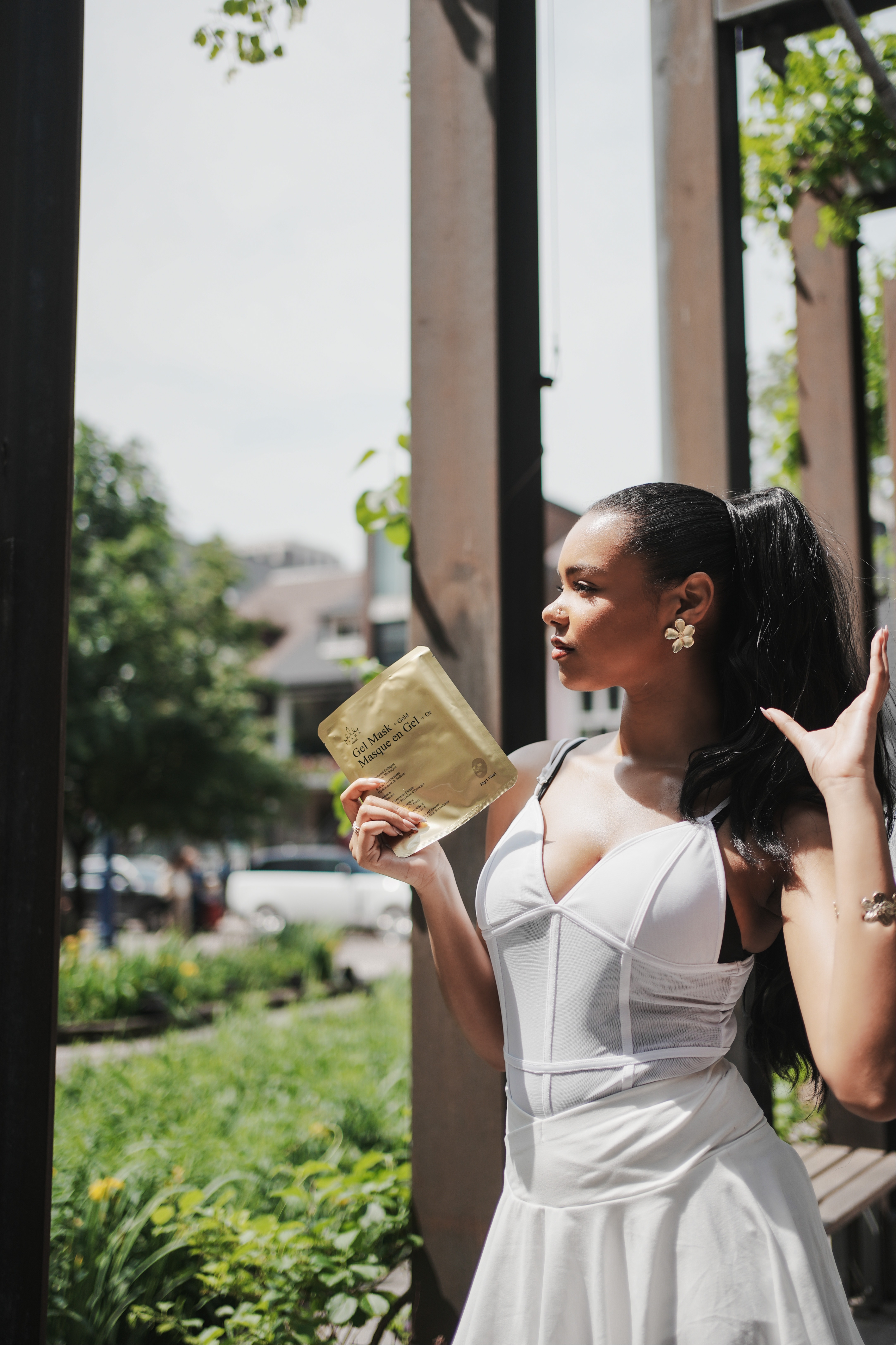 TIARA GOLD +24K Gold Gel Mask Sheet 894