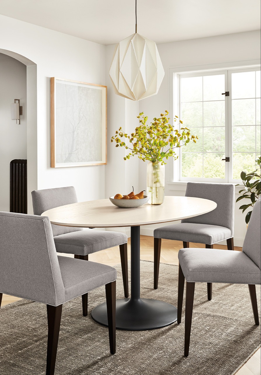 Aria Table 368