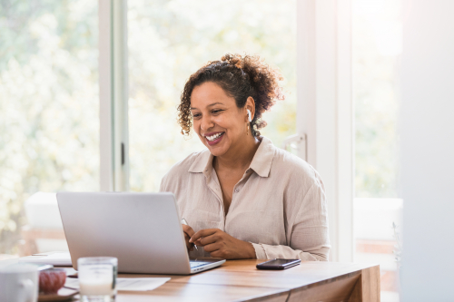 Advancing Adult Learning in the Digital Age: Introducing Blackboard Professional Development 1567