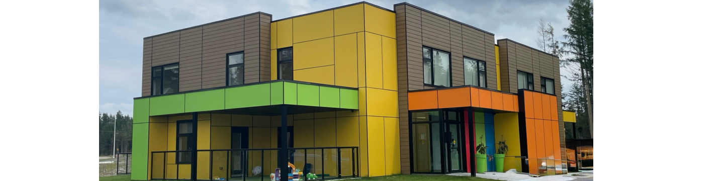 Light Trim Siding Solutions 27