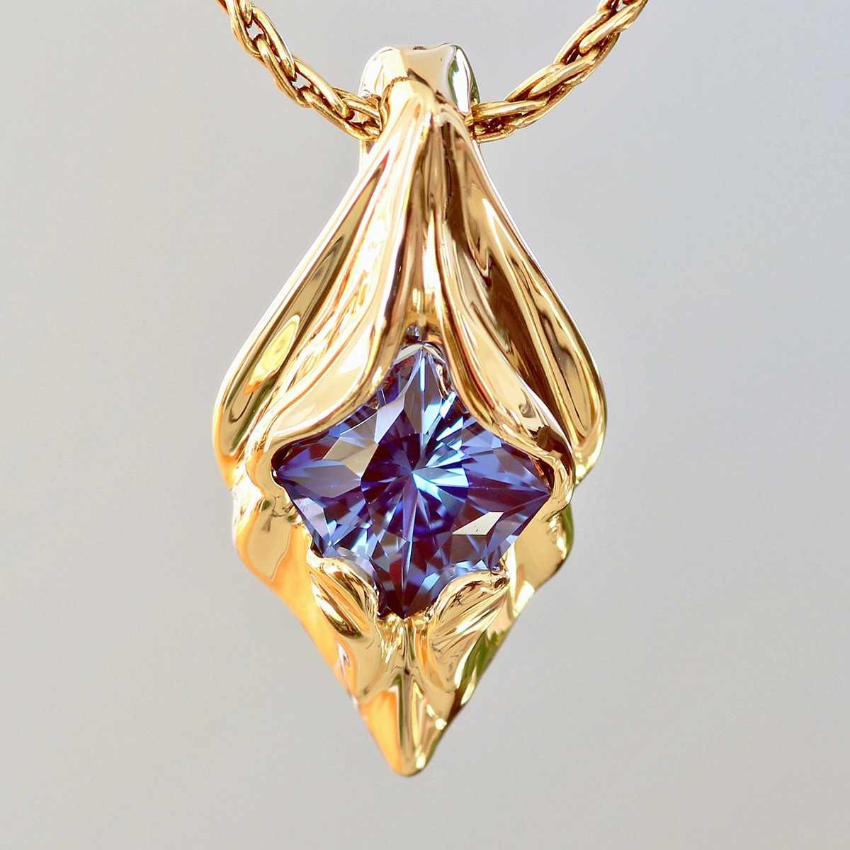 Ceylon Blue Sapphire 224