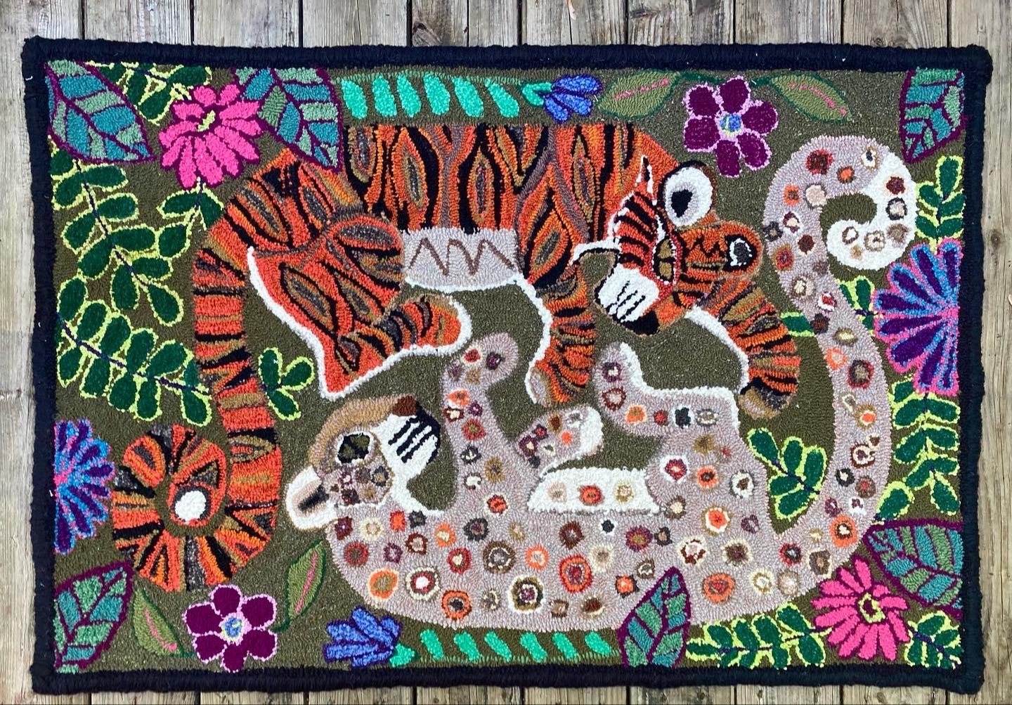 Tiger and Leopard Rug 77