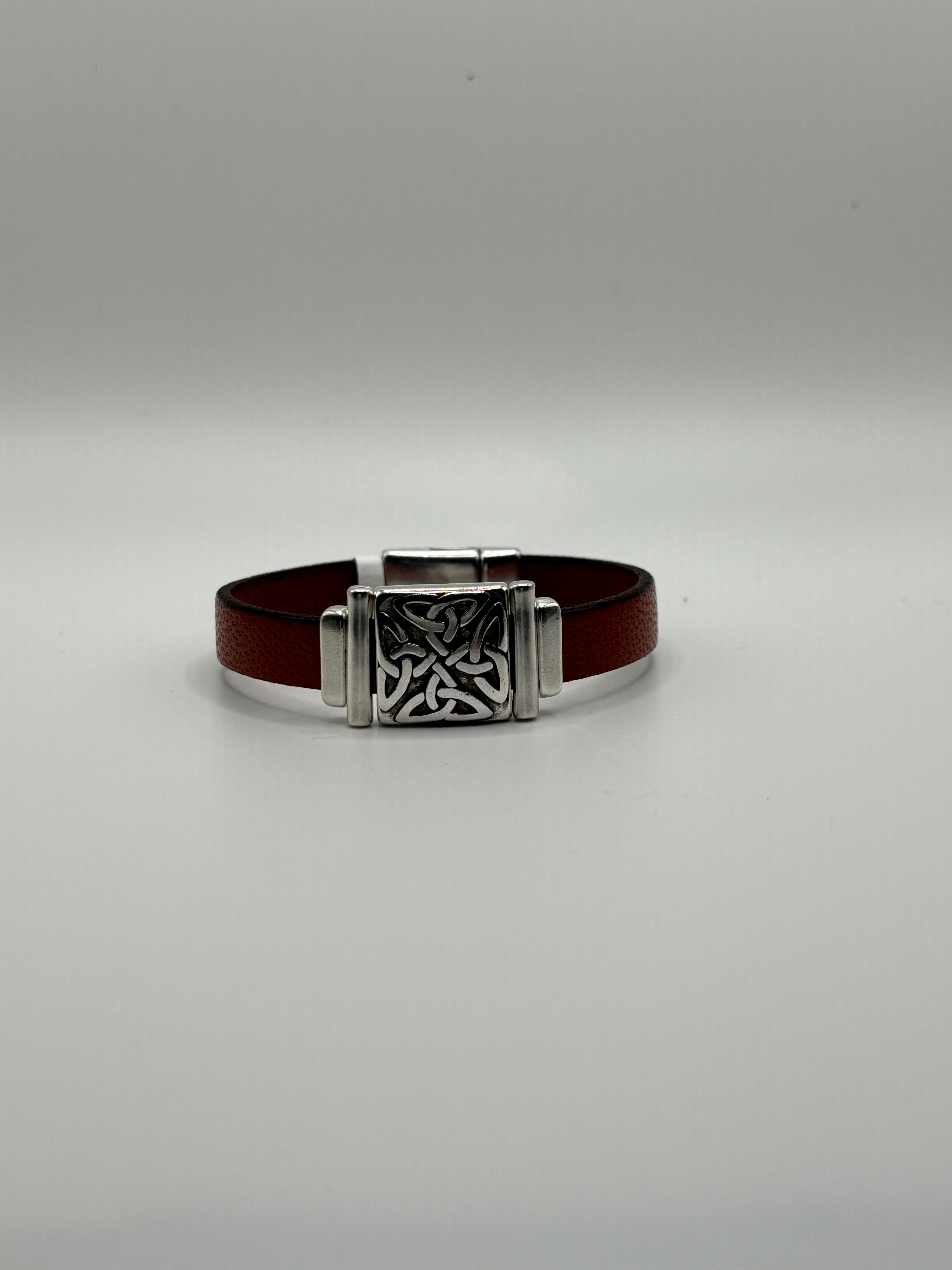 Celtic Knot Design Leather Bracelet 136