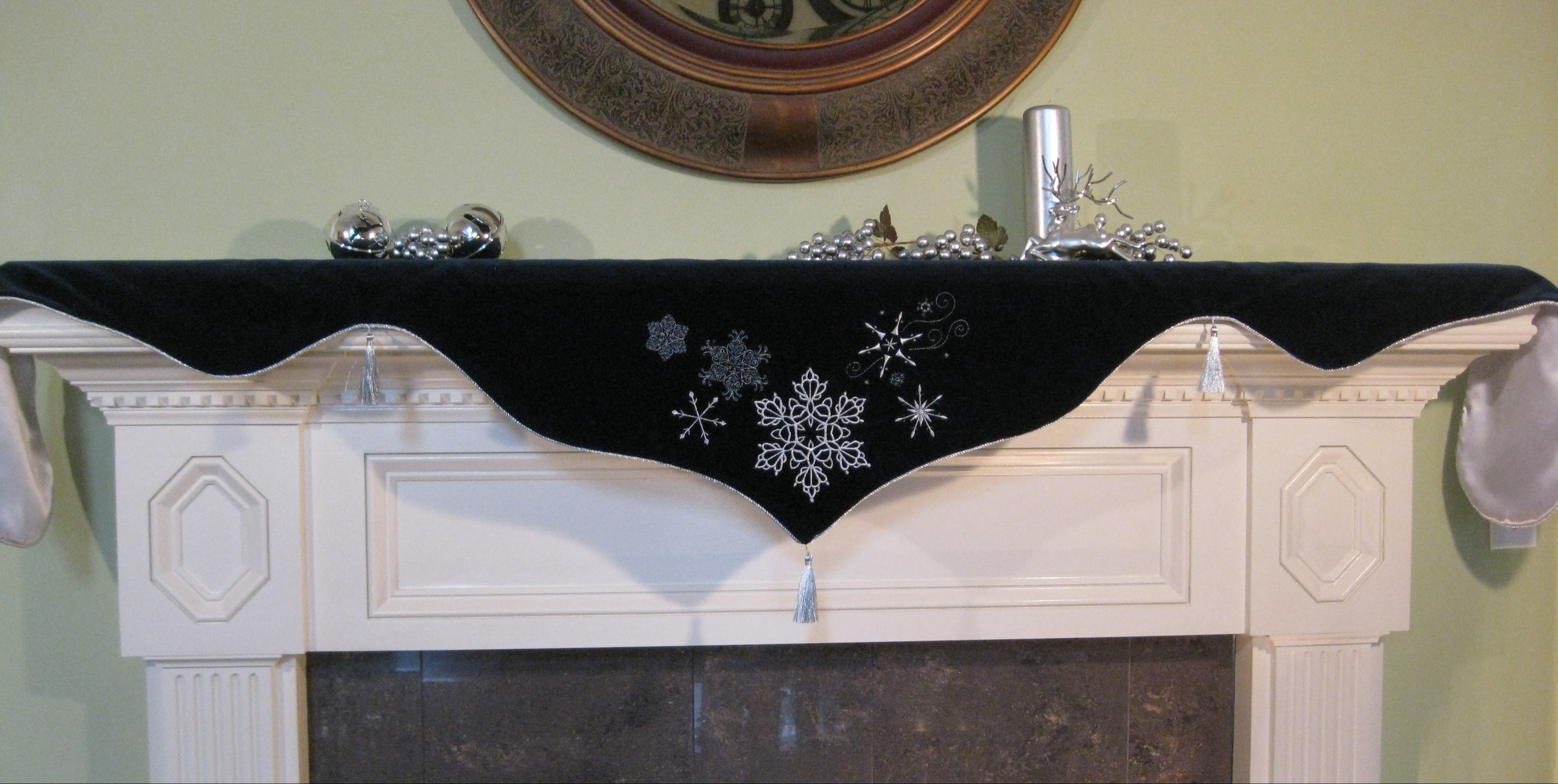 Embroidered Velvet Mantel Scarf 190