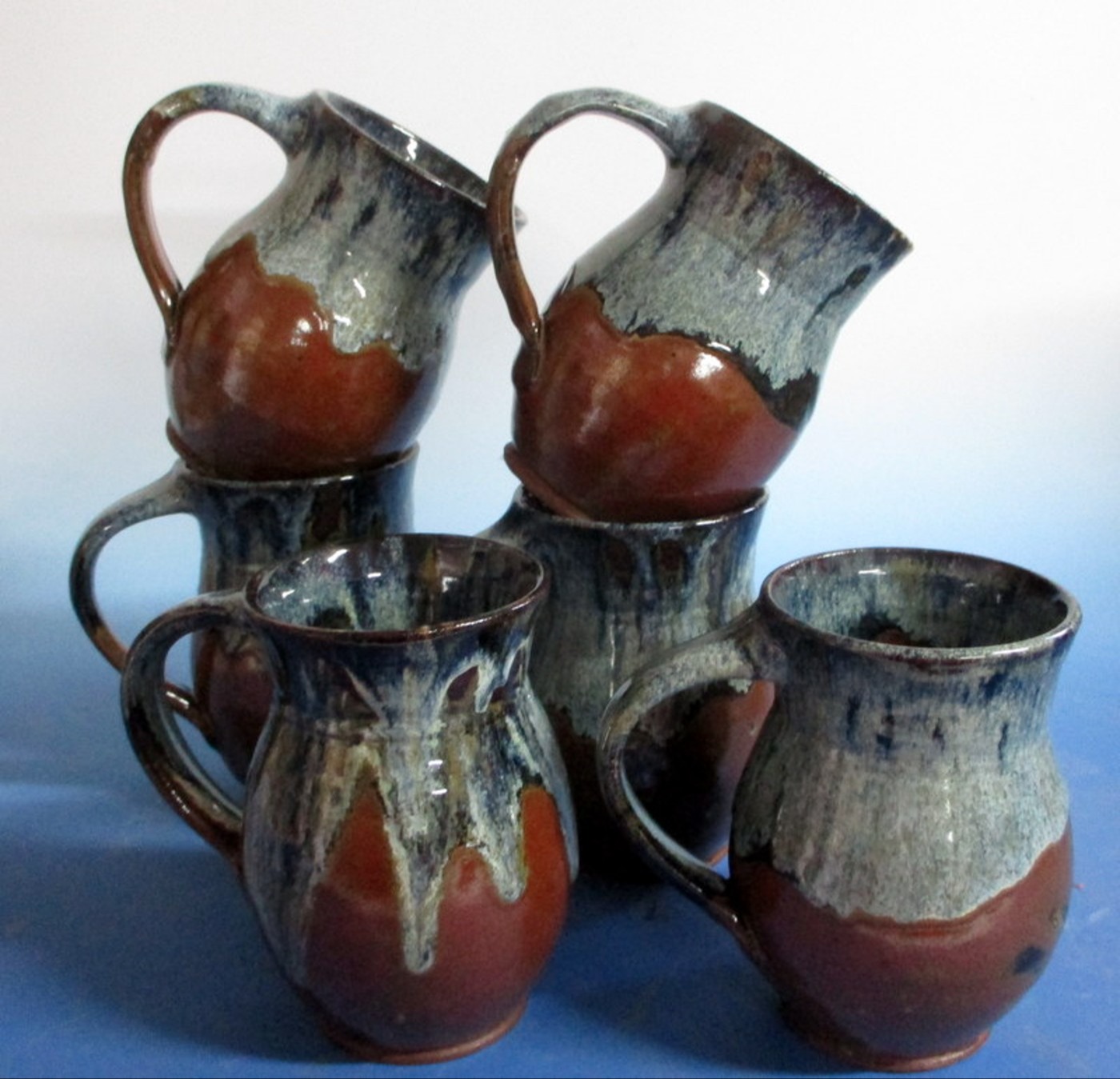 Stoneware mugs 221