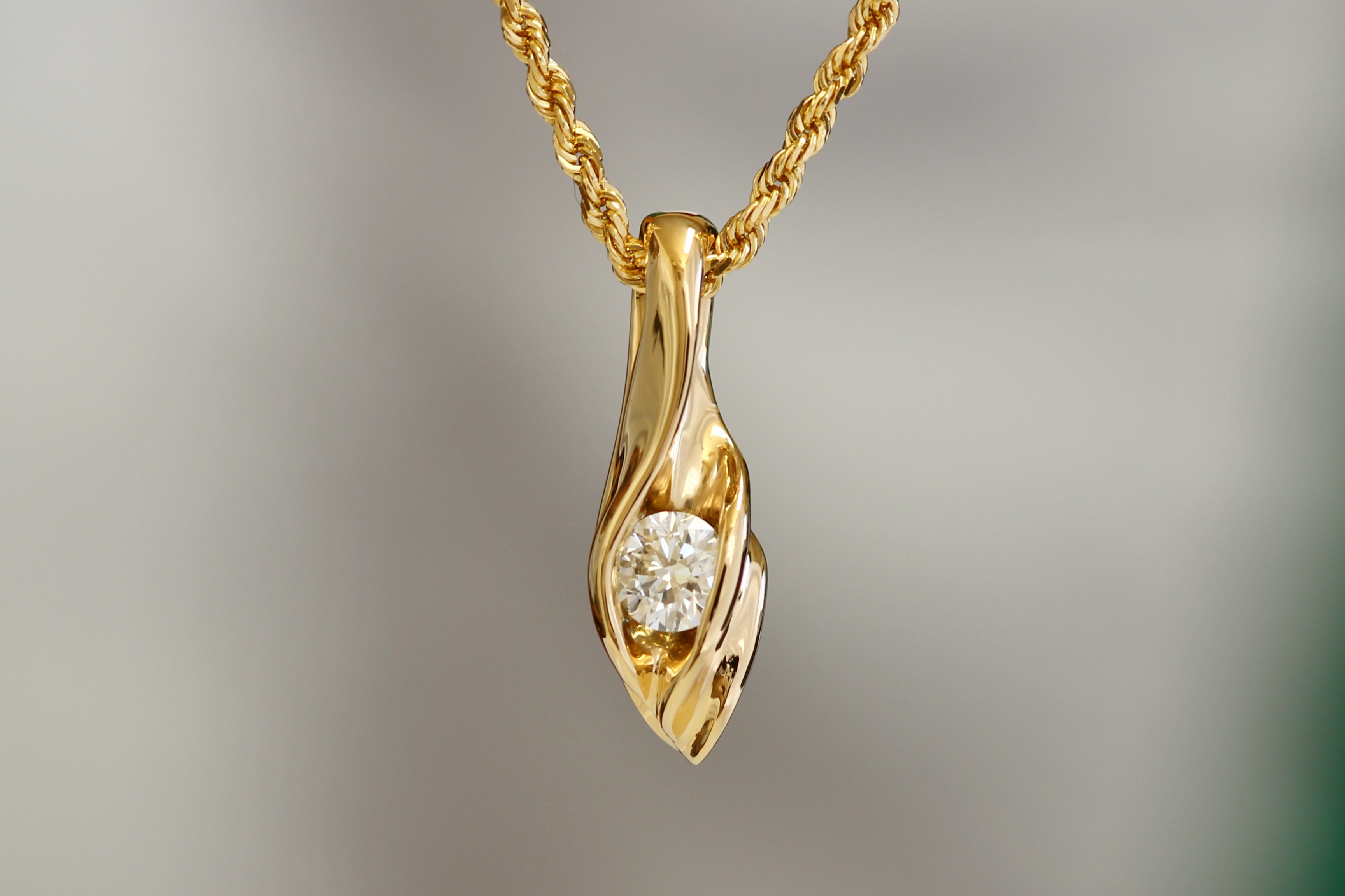 Diamond Pendant 158
