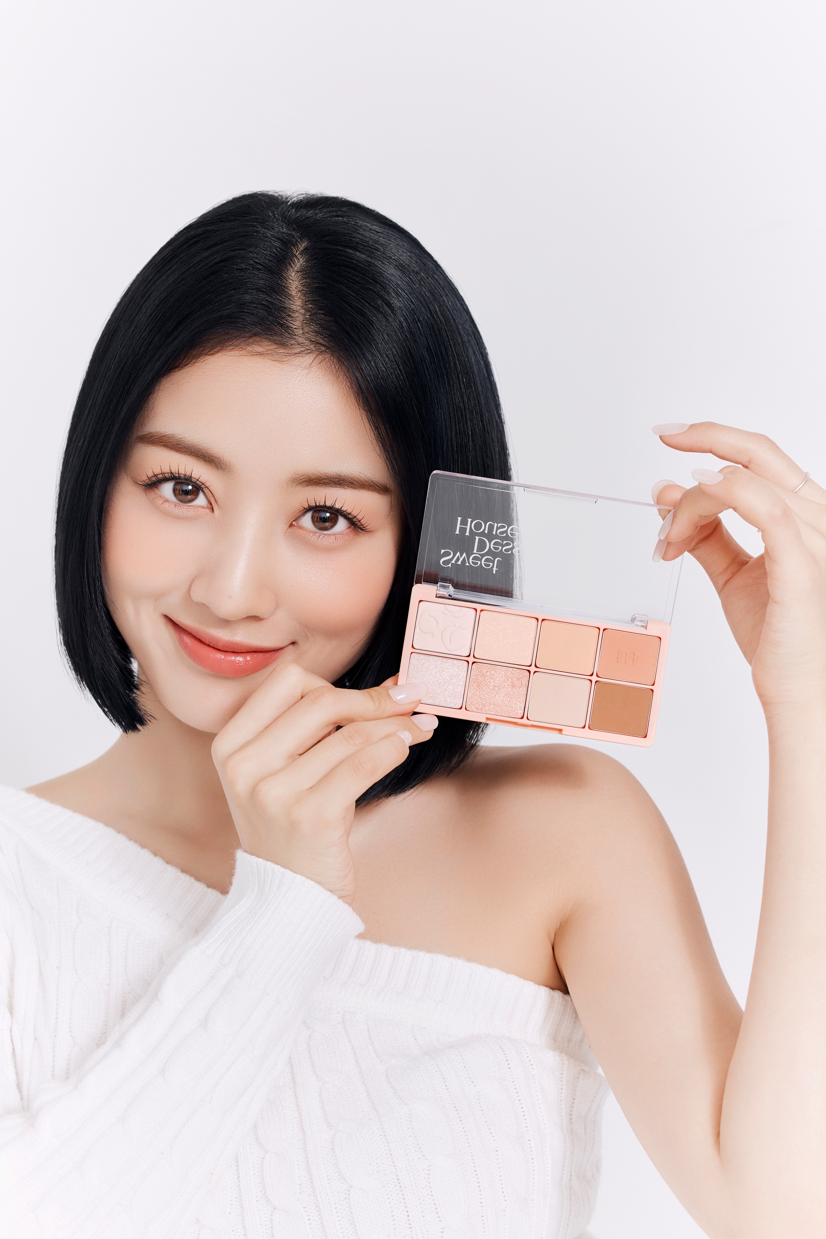 Twice Jihyo with Milk Touch, No. 1 K Beauty Total Cosmetics Brand 1000