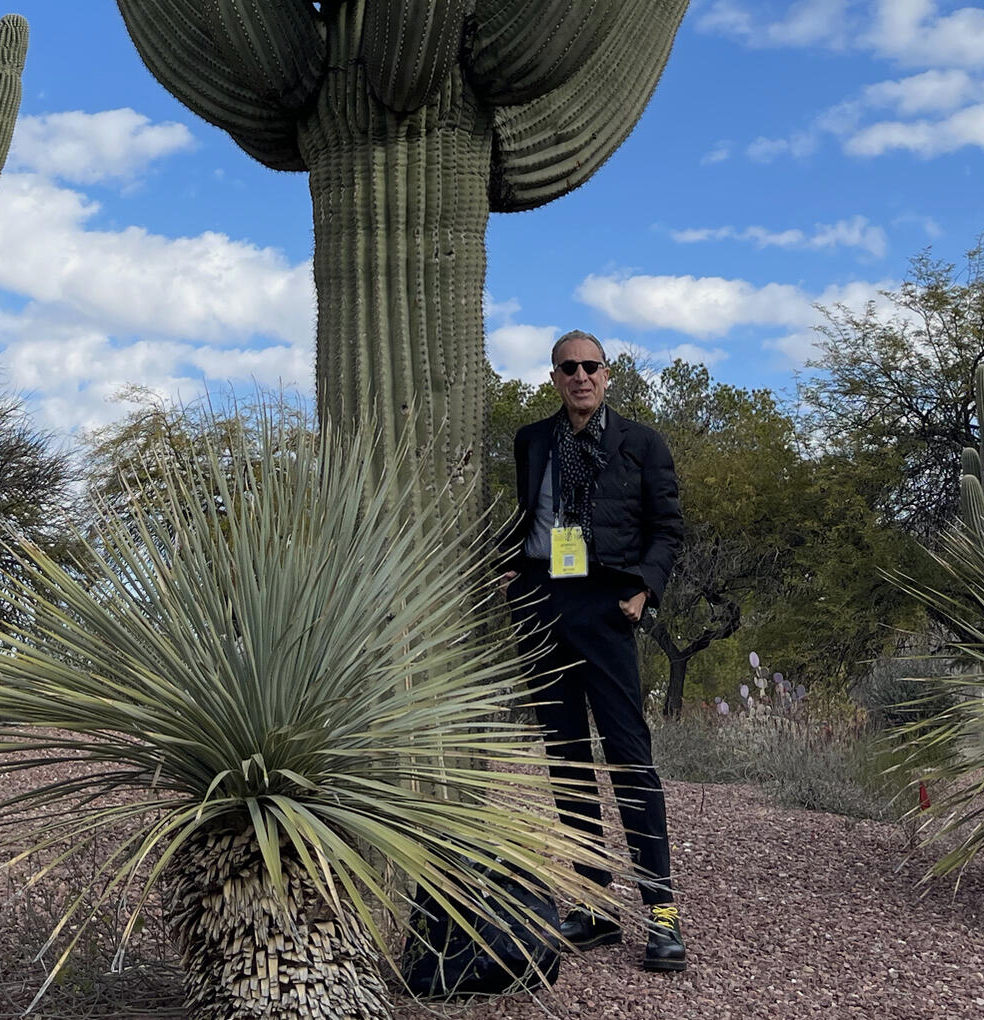 Stephen Dweck Takes Tucson … For the 40th Time 76