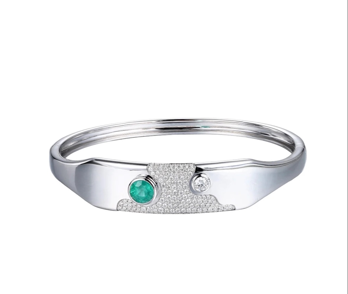 LAVA Emerald and Diamonds Bangle 204