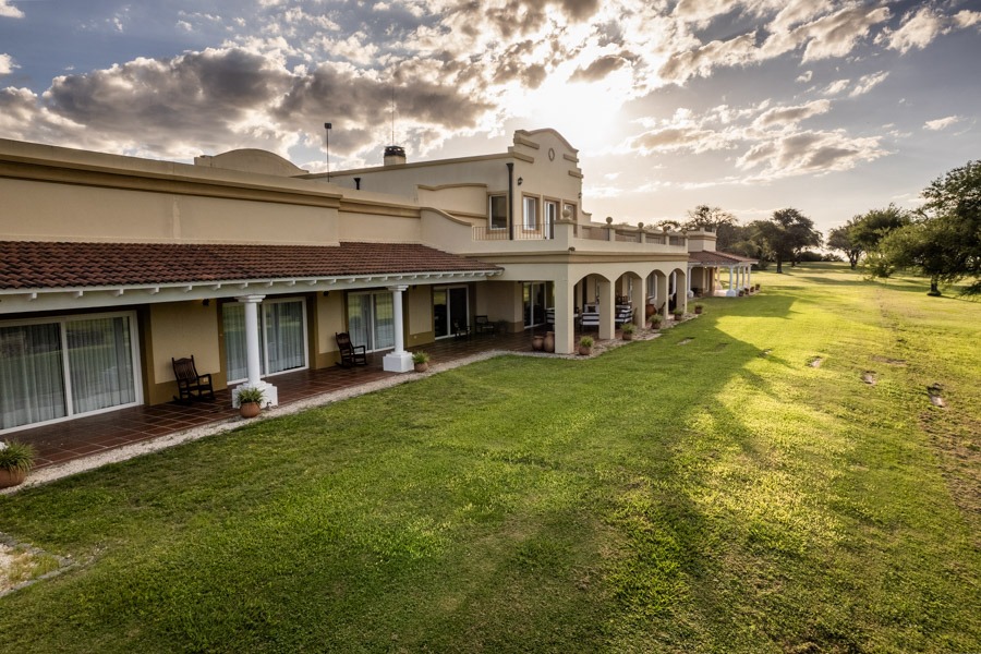 Hunting, fishing, 5 star lodging and gourmet cuisine 44