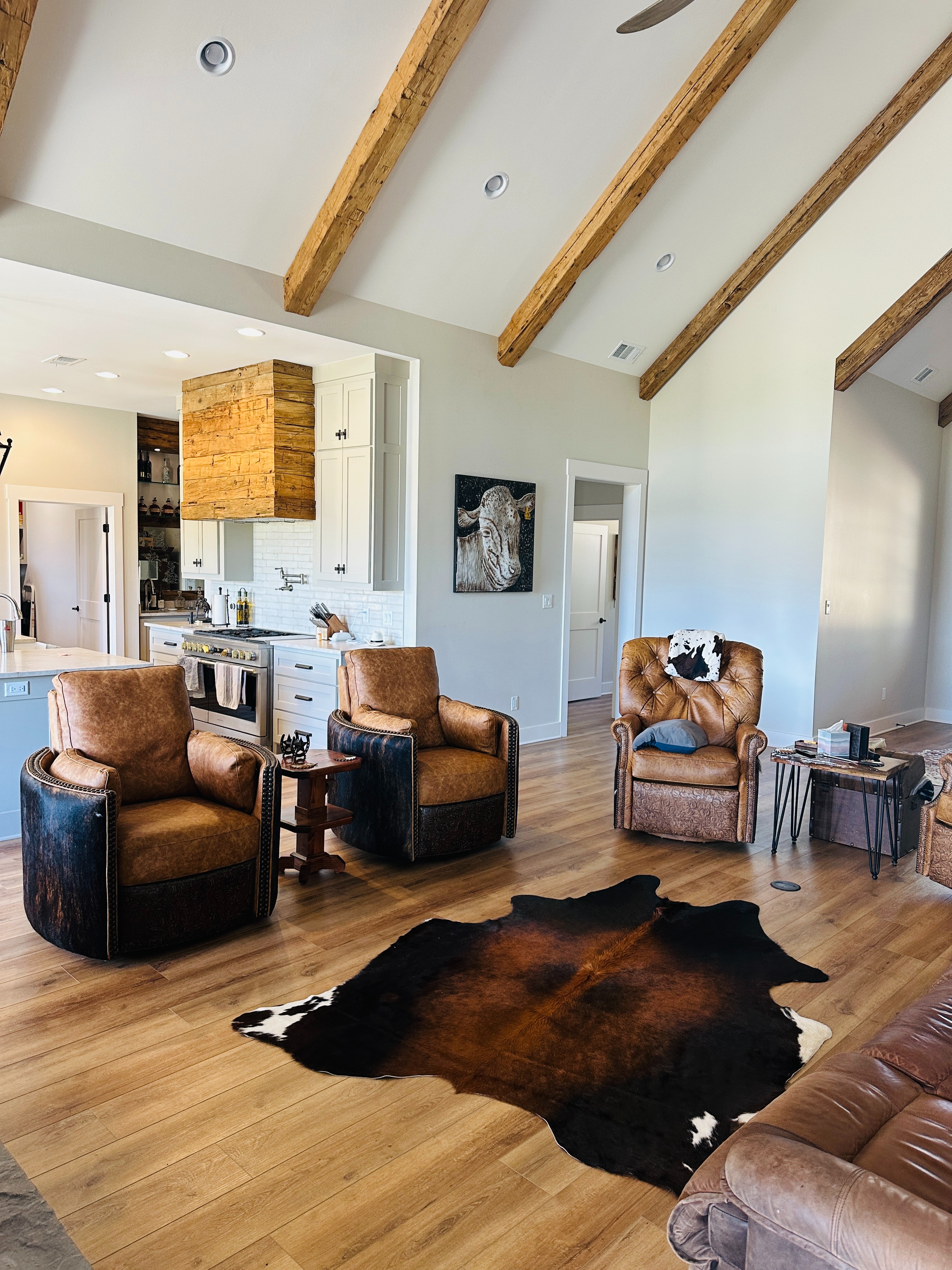 The Fort Meyers Swivel Recliner 39