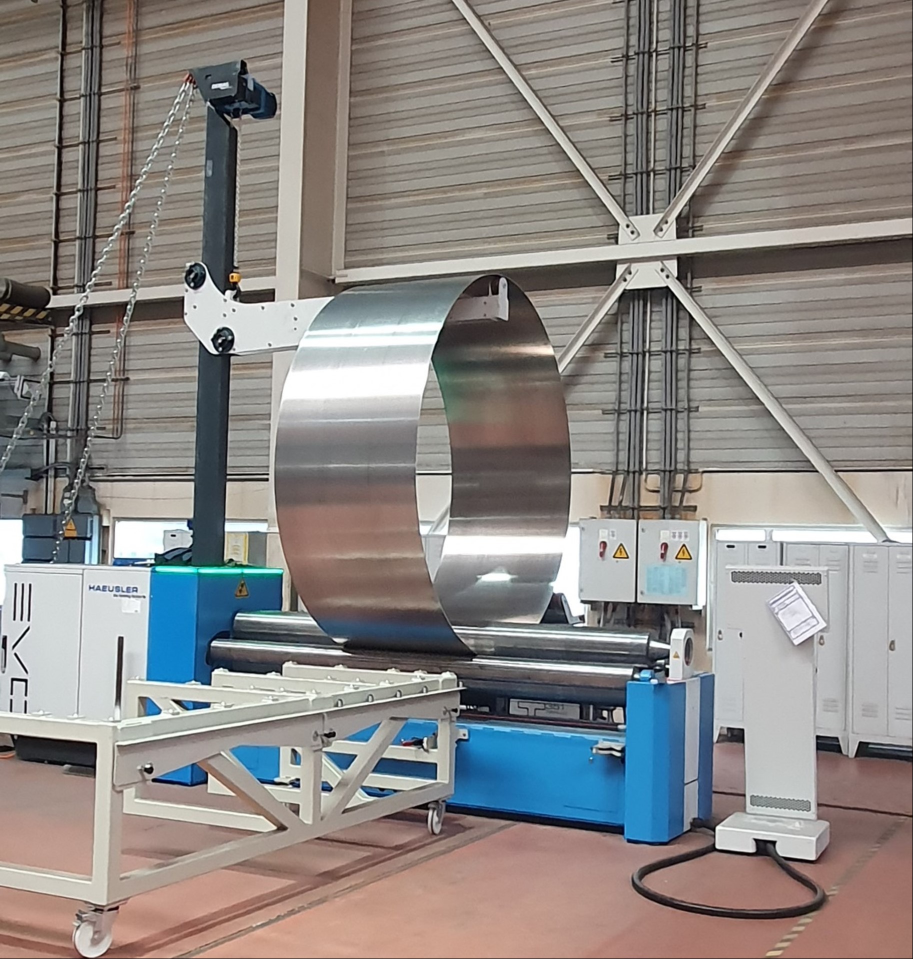 4-ROLL PLATE BENDING MACHINE INCLUDING AUTONOMOUS BENDING 991