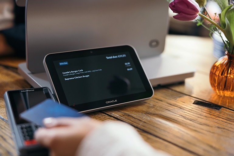 Oracle Payment Cloud Service Now Available in the UK 741