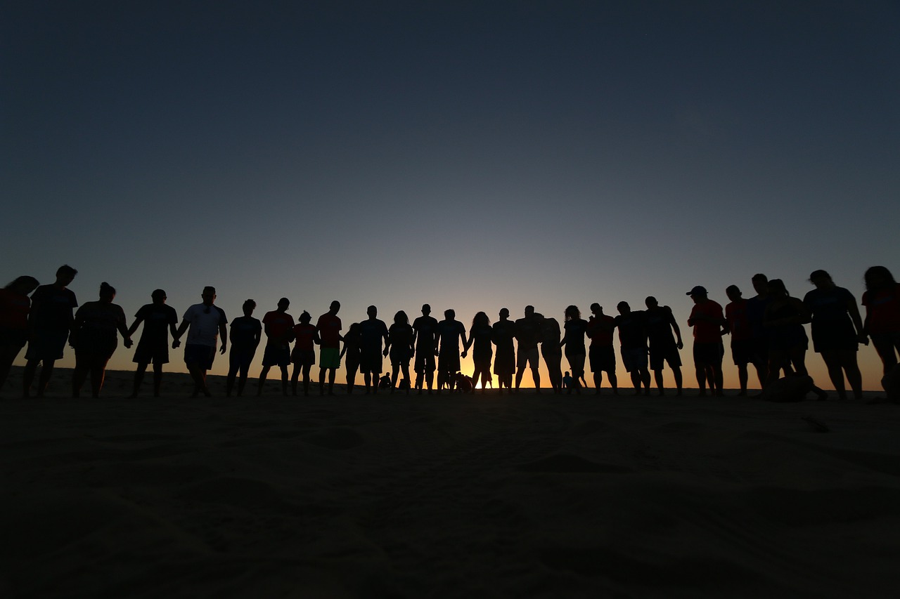 The Power Of Camaraderie: How Socialization Strengthens Nurse Well-Being 4255