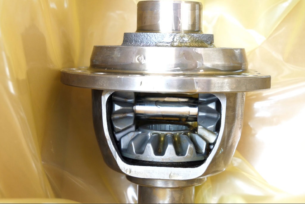 ZERUST® Axxanol™ 758 & 758-NV: Versatile Oil-Based Rust Solutions 26