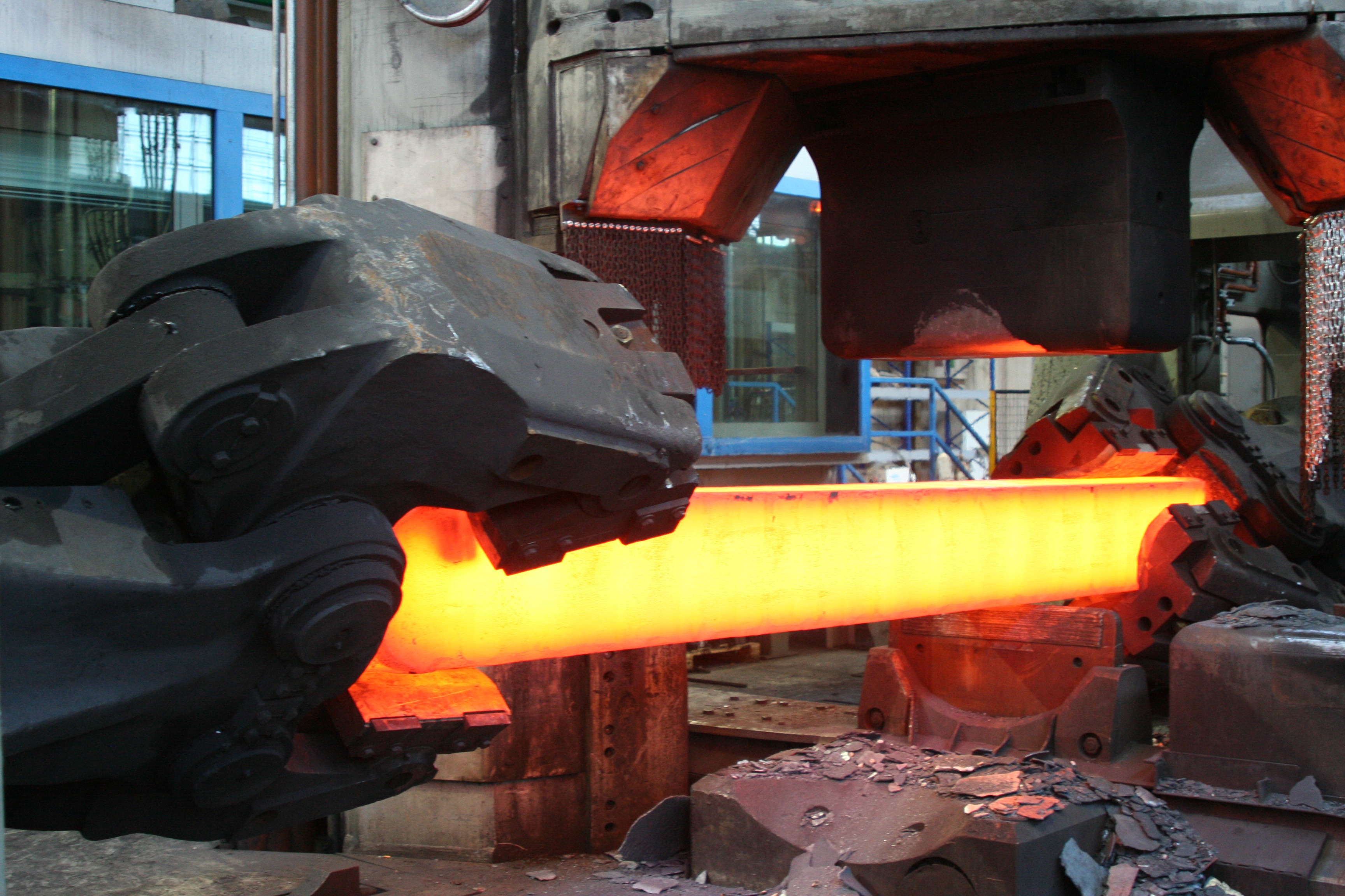 Stainless Steel and Nickel Round and Hex bars for the fastener industry 288