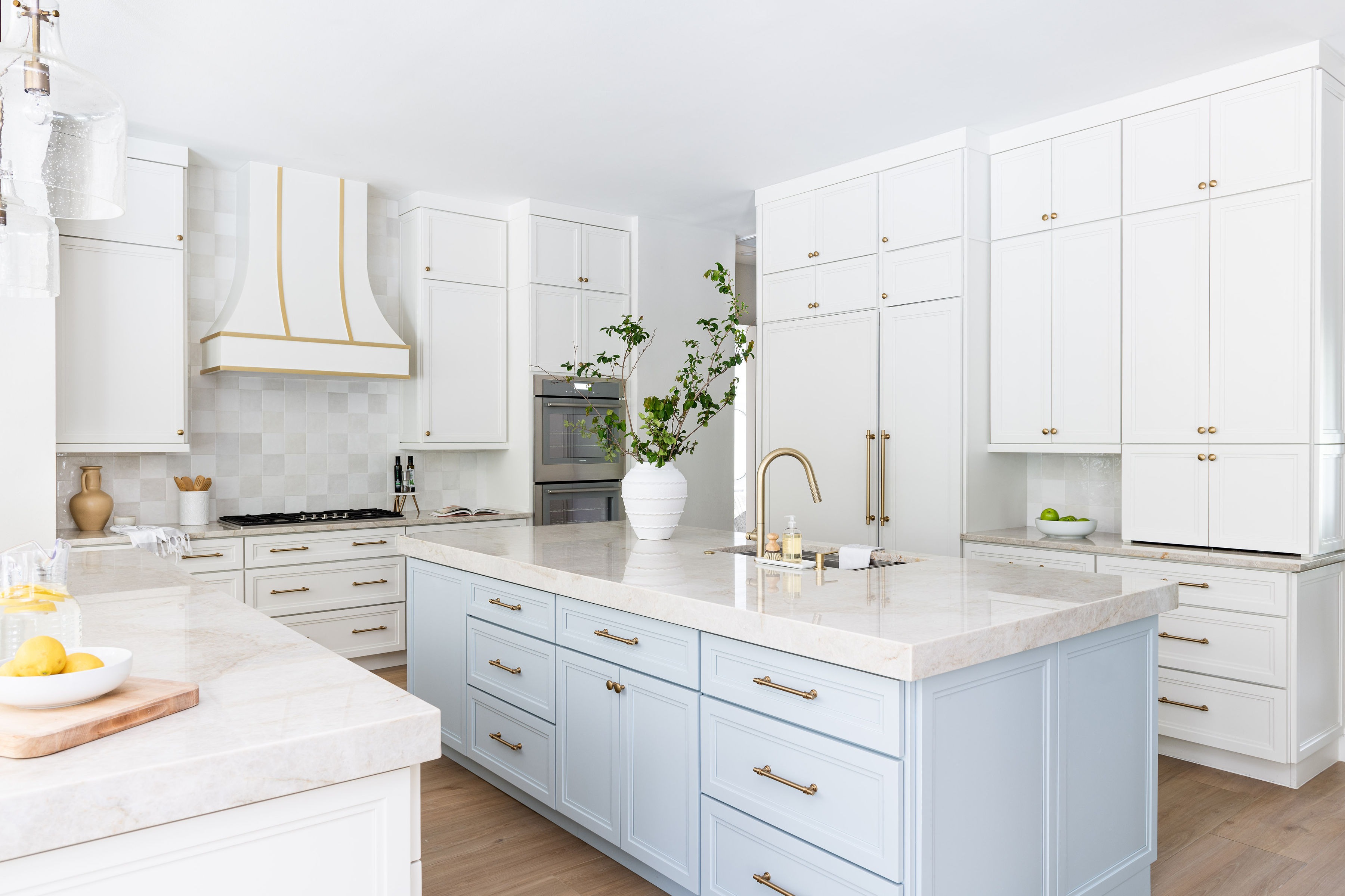 Hand-crafted Excellence With Wood Range Hoods with Hoodsly 164