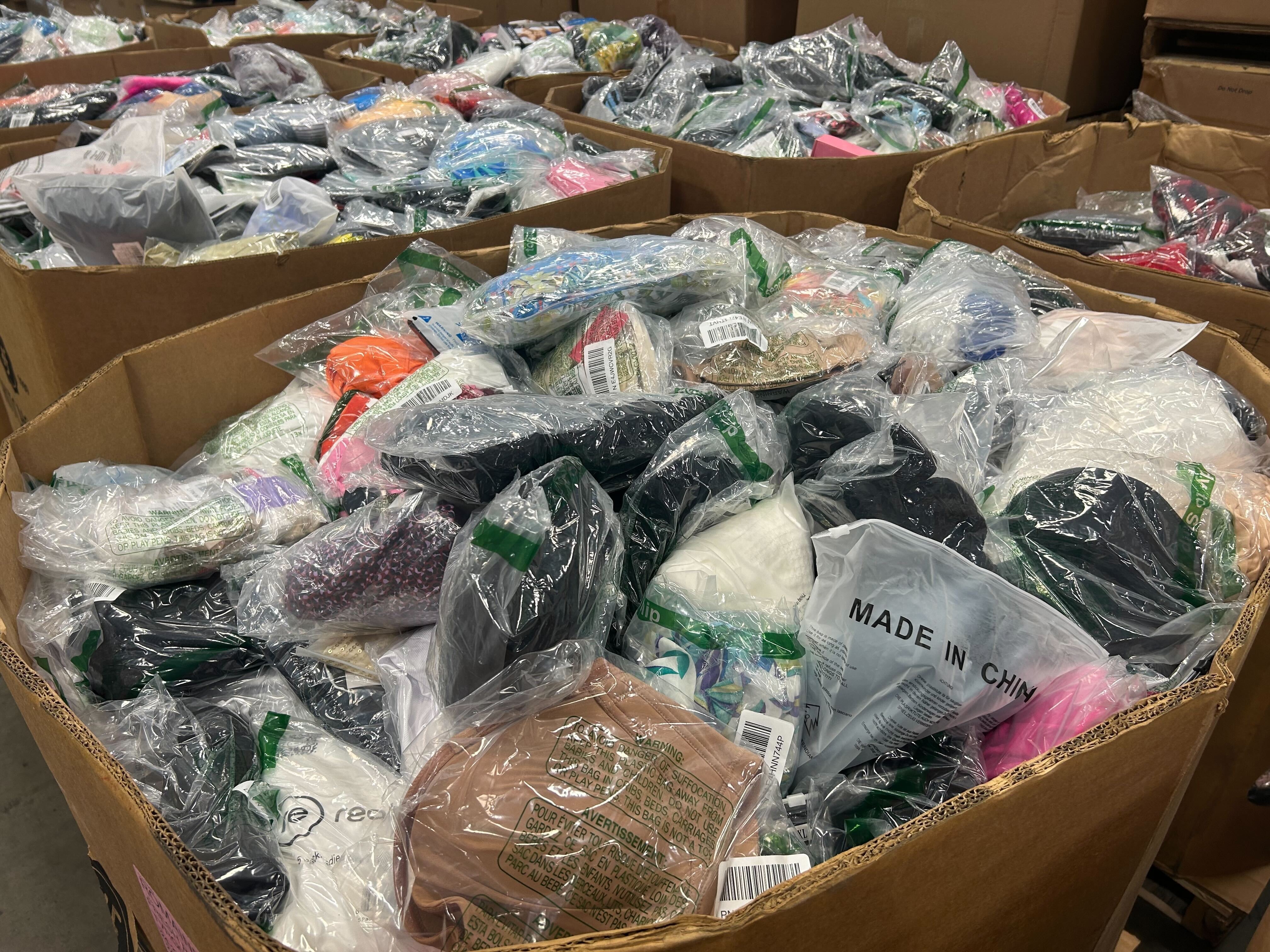 Apparel liquidation load 1518