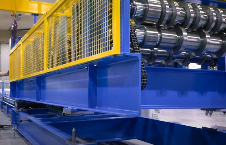 Cassette rollformers for multiple profiles on a single machine 142