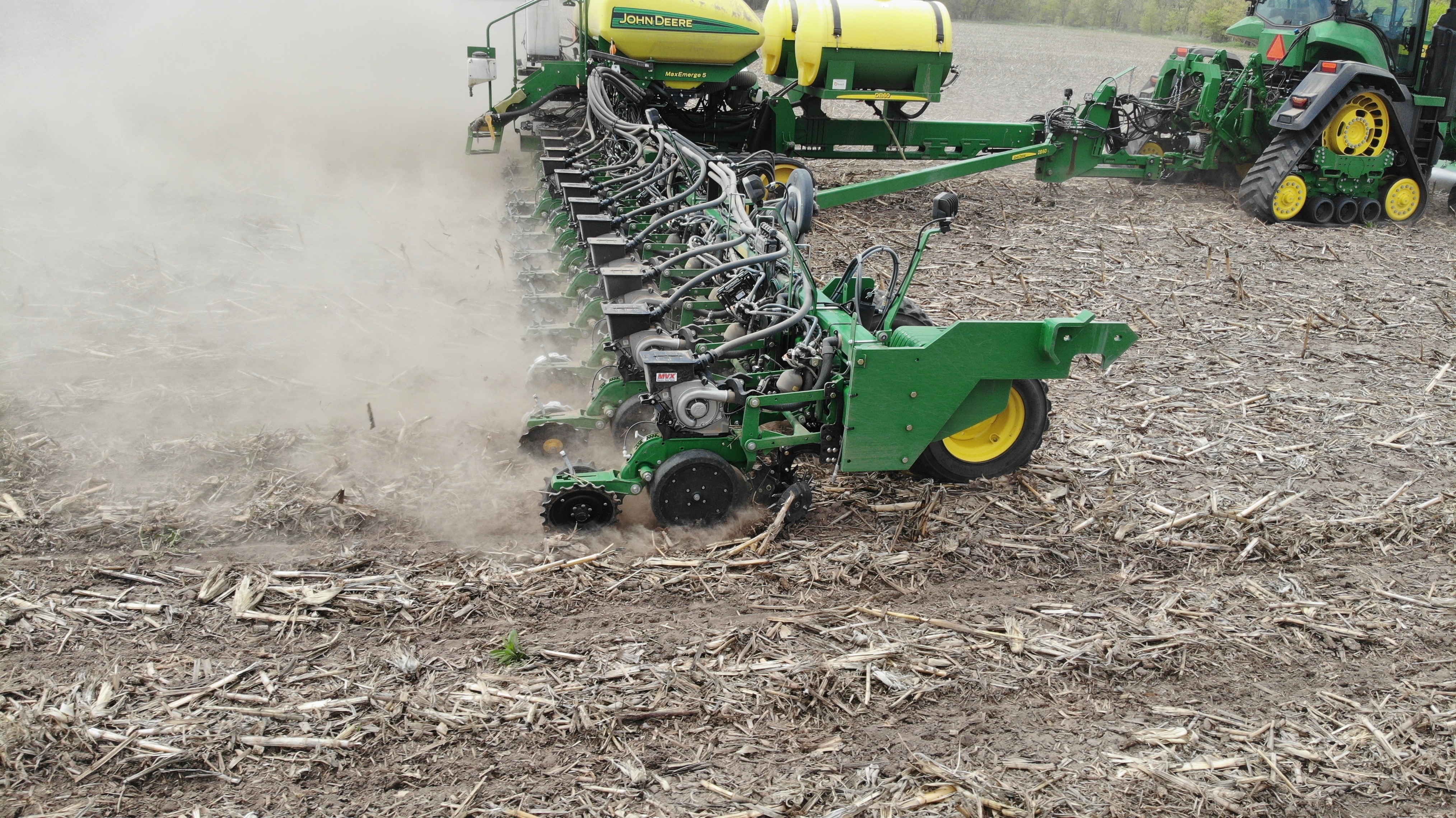 RFX™ Row Unit Suspension 418