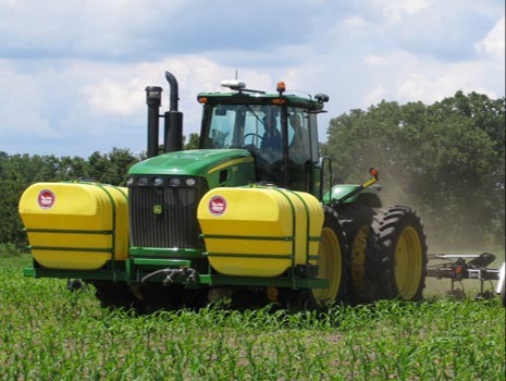 Fertilizer Saddle Tanks 558