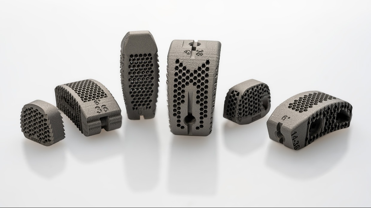 3D printed titanium spinal cages 209