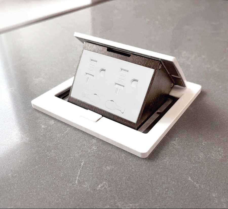 InCounter Pop-Up Outlet 1032
