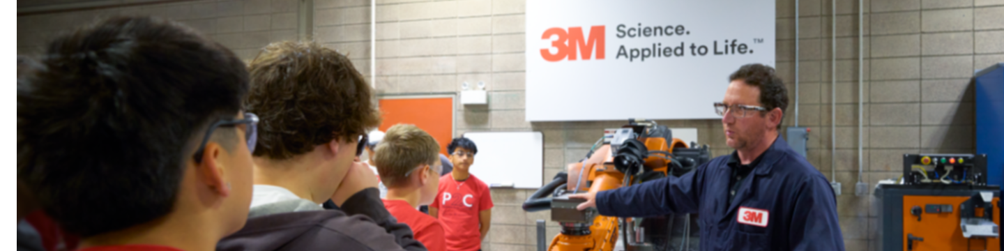 3M 218