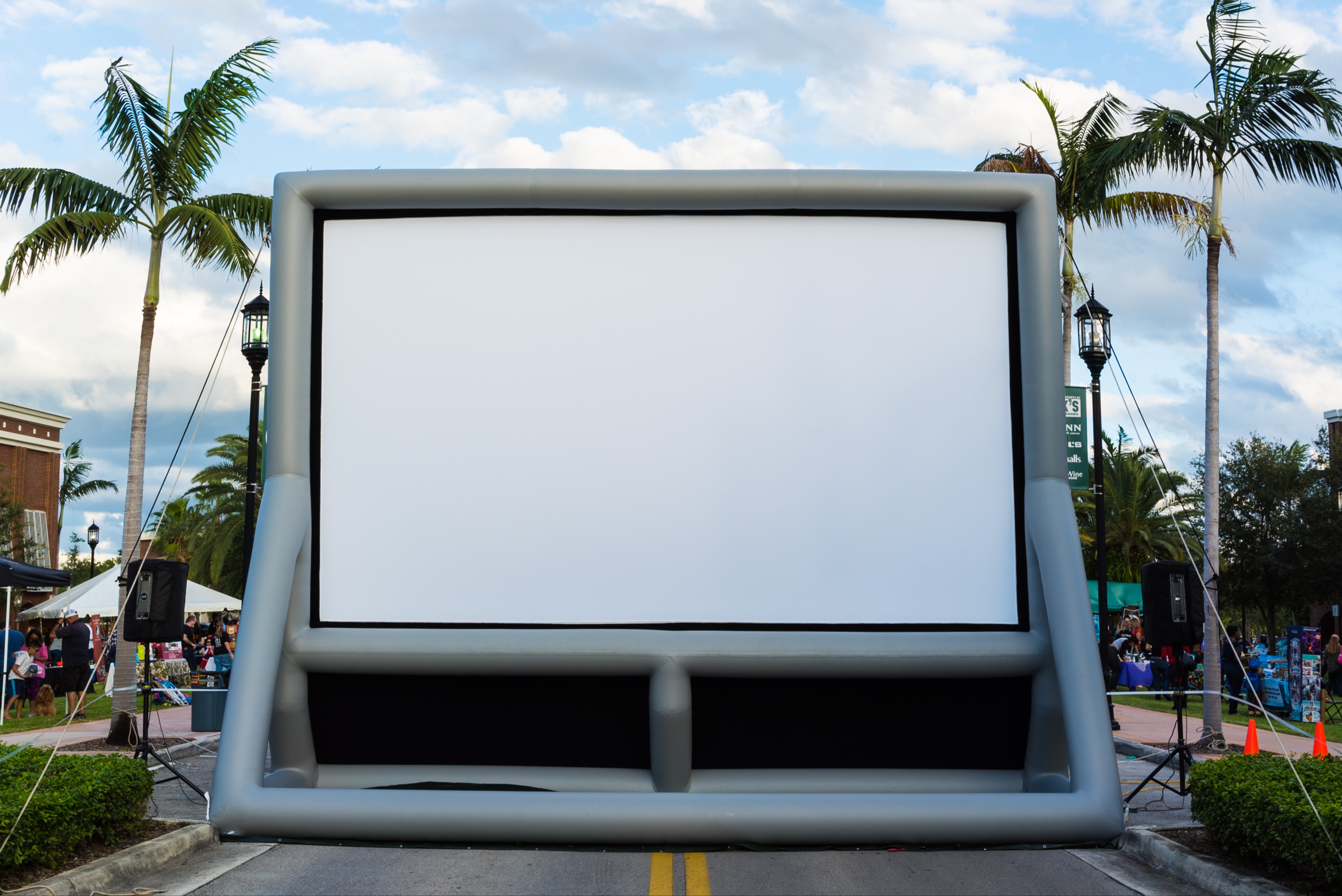 Epic Outdoor Cinema | Premier 20 Complete Cinema System 108