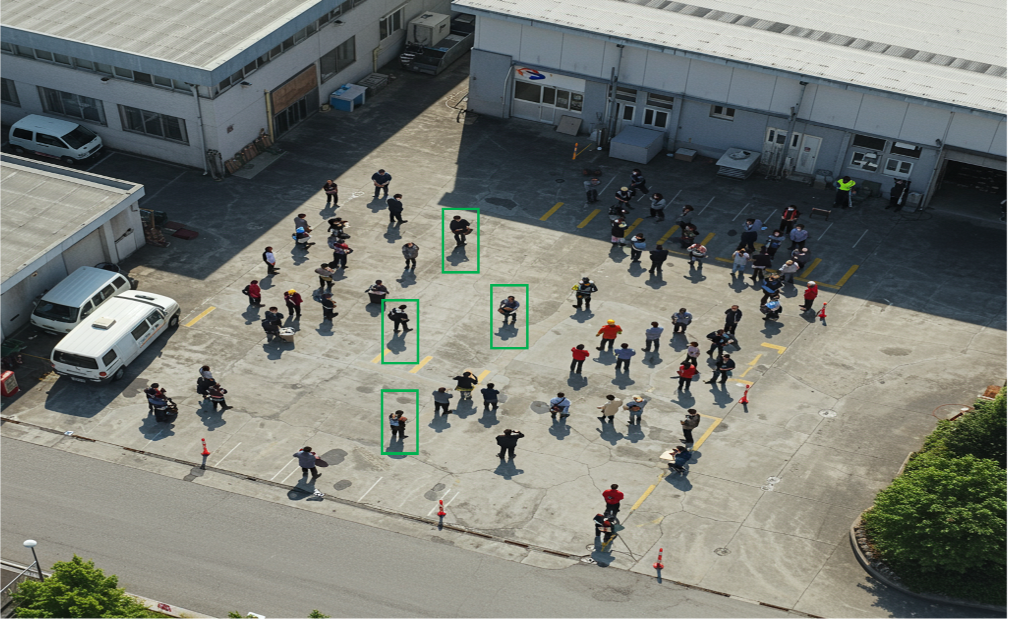 Real time People Count using AI 729