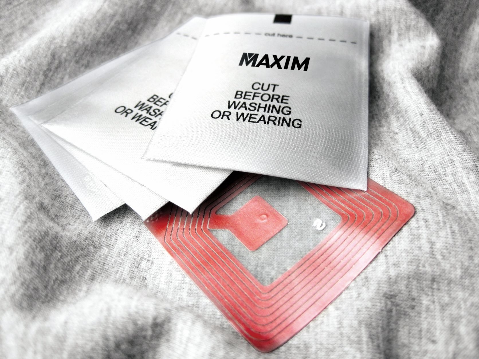 RFID labels 28