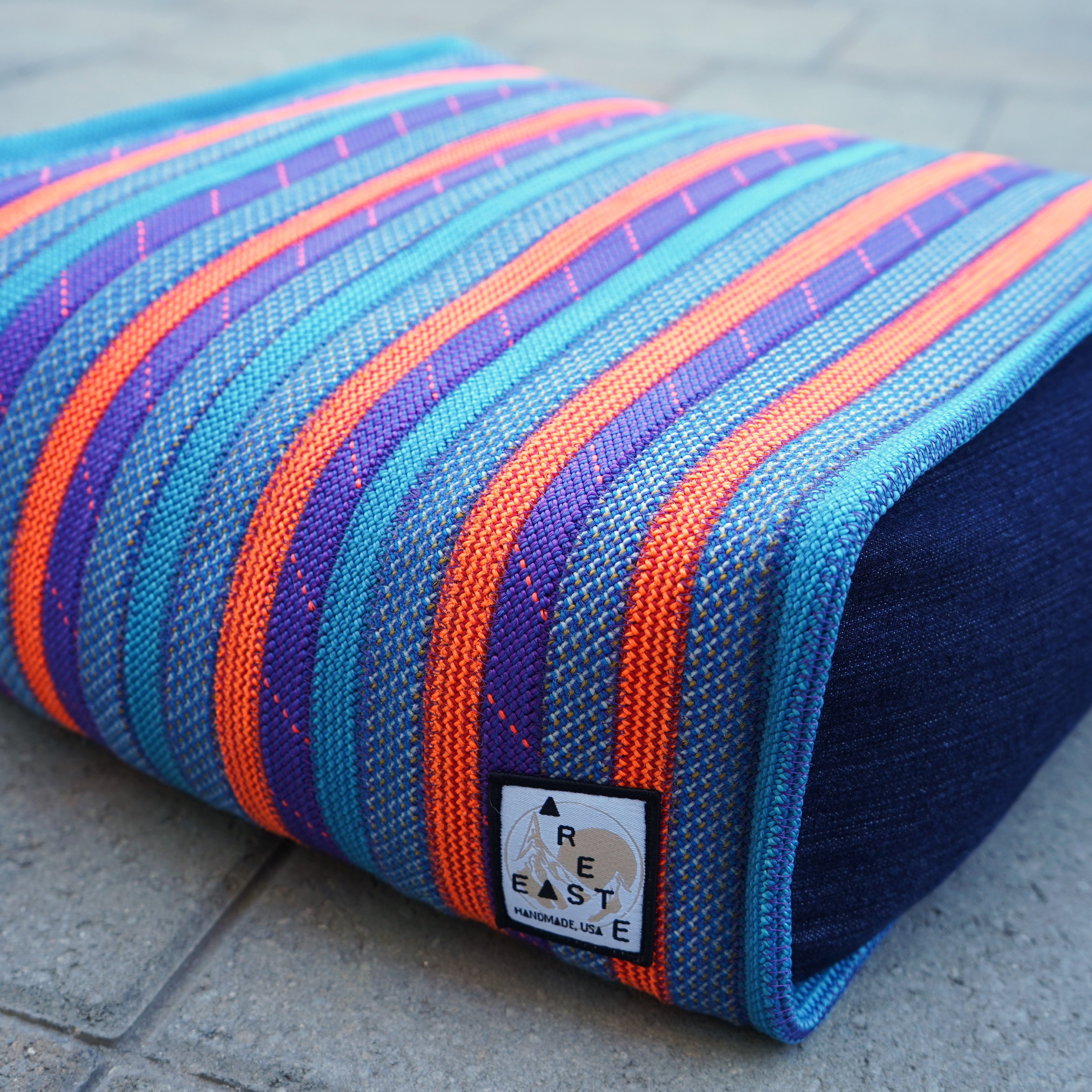 'Ecobrick' floor cushion 300
