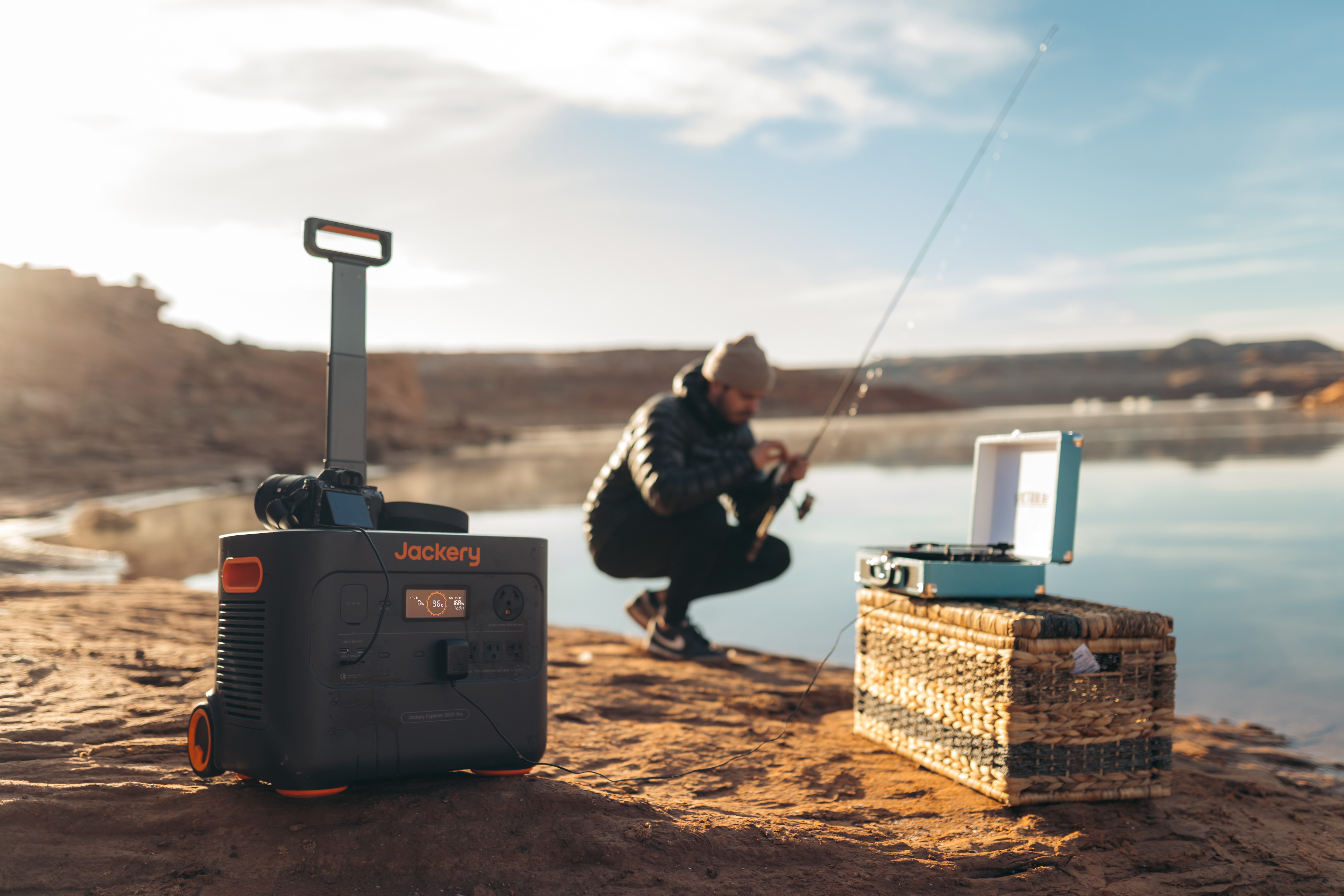 Recharge your Outdoor Activities with Jackery Solar 313