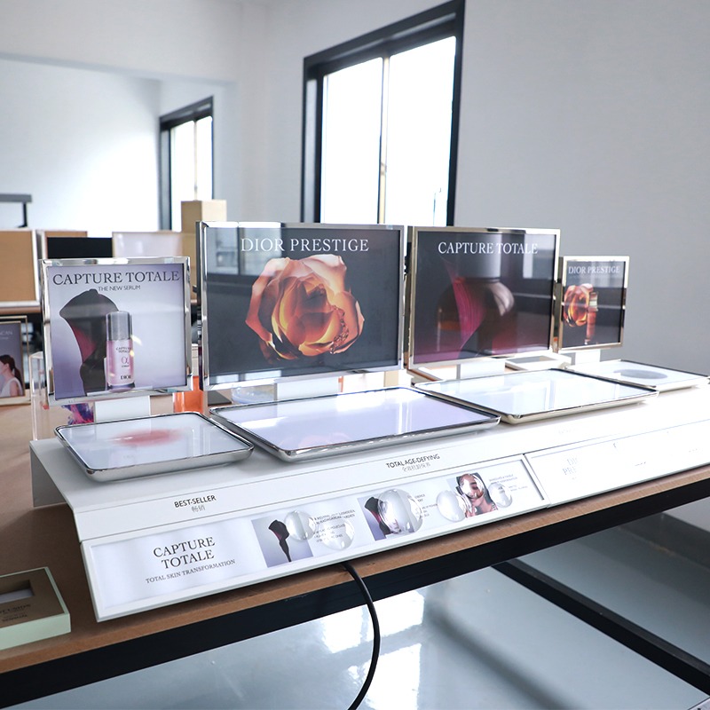 Exhibition Display Interactive Creative Design Visual Merchandisin Fixture 135