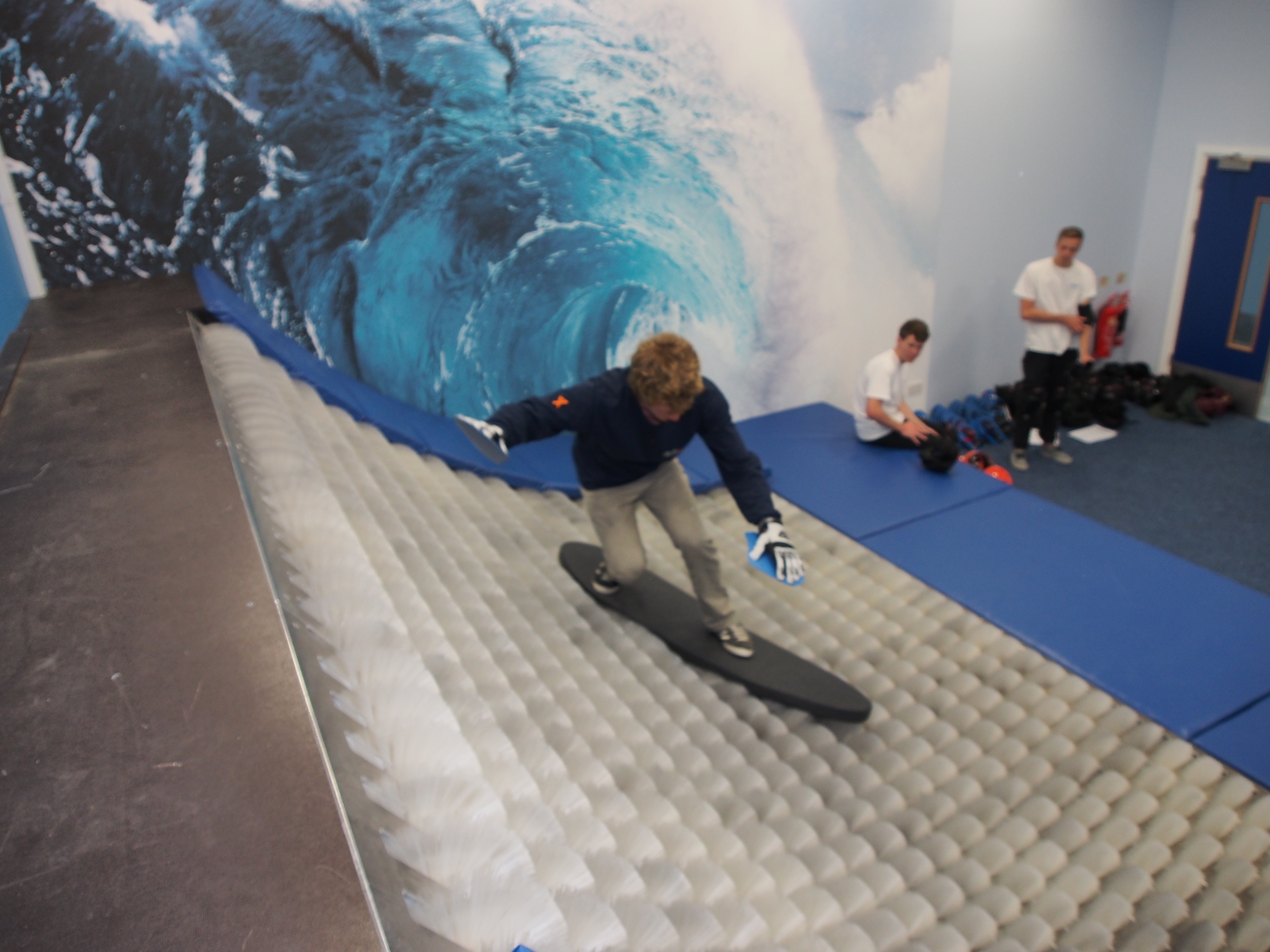 New Surfing Inspired Board Sports Attraction Makes Waves in the USA market! 951