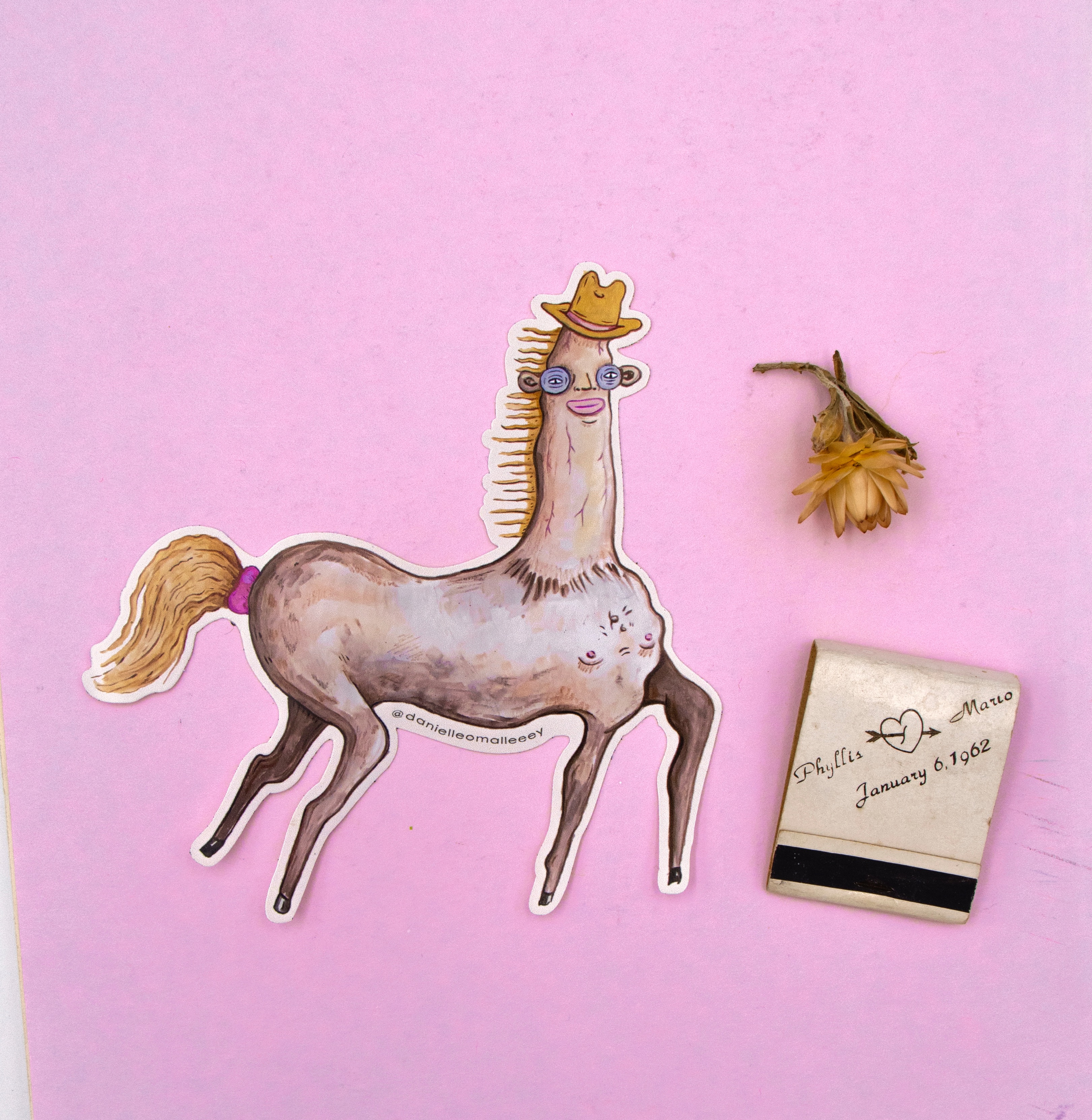 All visitors receive a complementary gift bag, including stickers, greeting cards & prints! 354