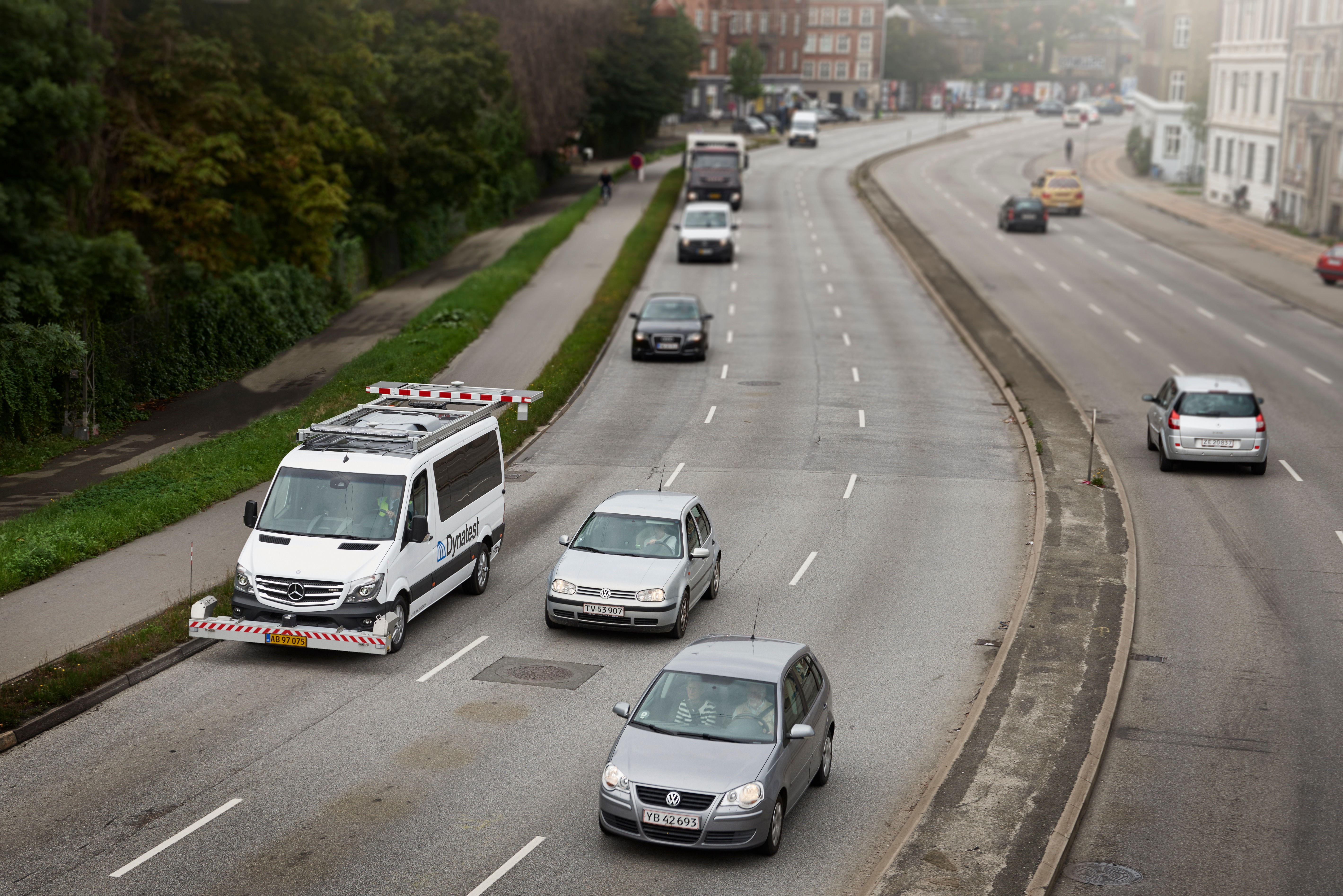 One vehicle, complete road insight 50
